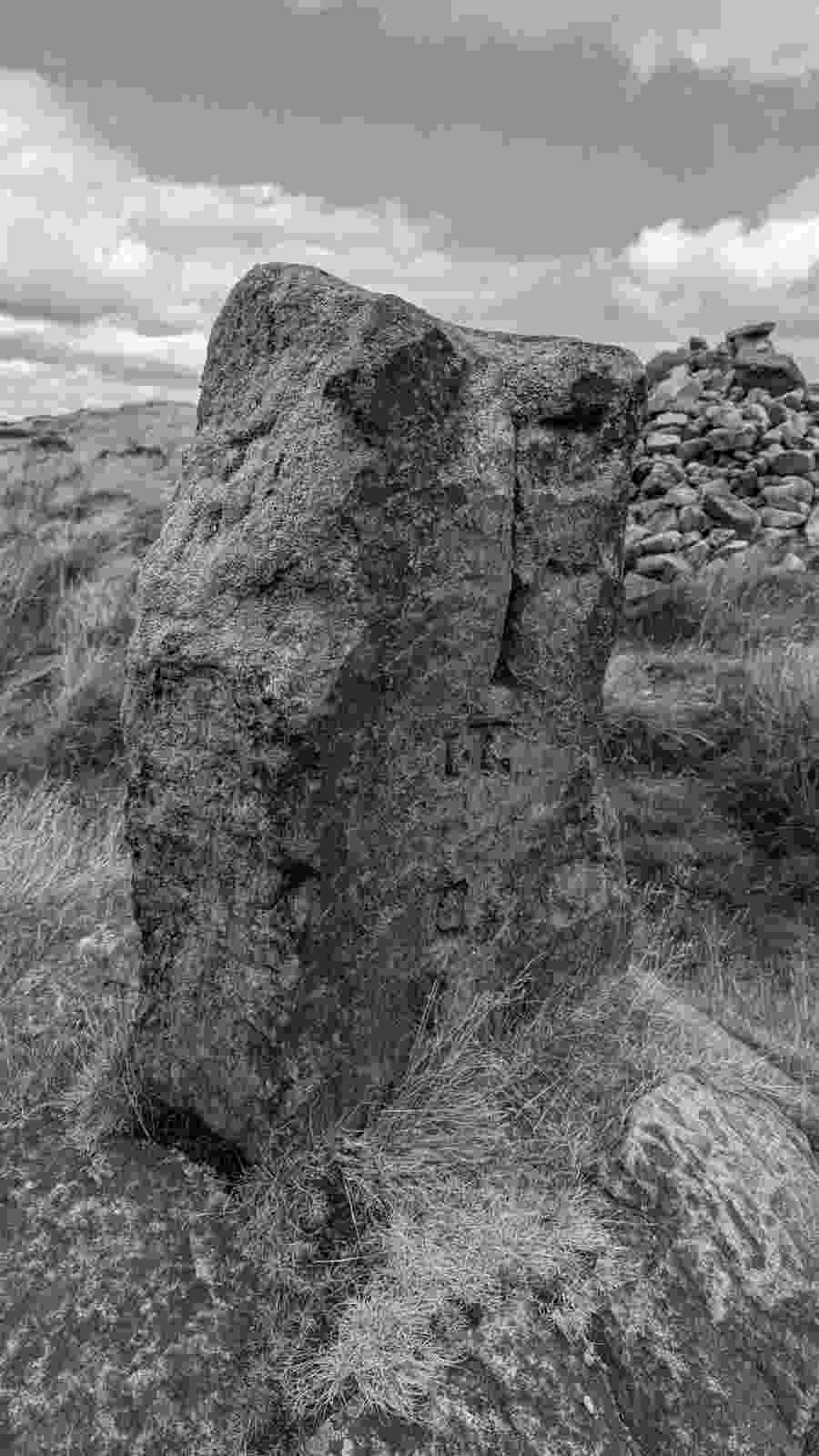 aiggin_stone_003