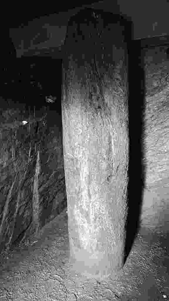 Internal stone